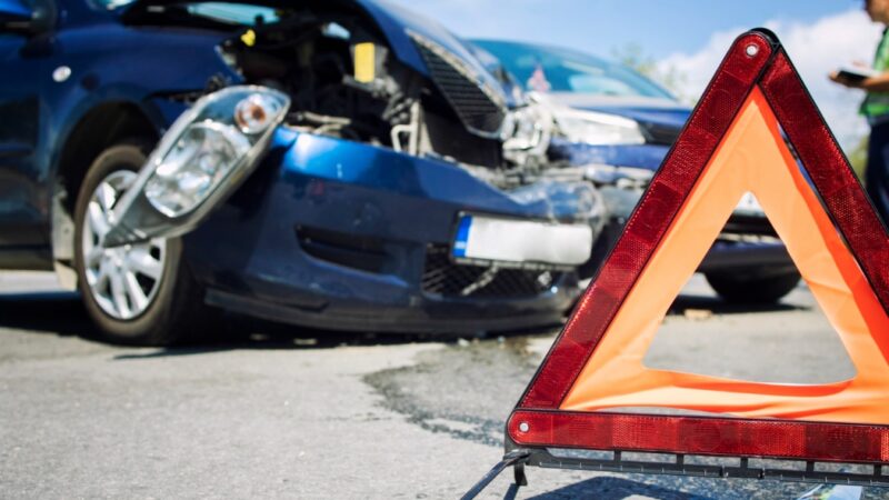 Tragedia w Kaliszu: Kobieta zginęła potrącona przez samochód na parkingu