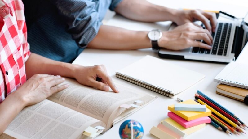 Powiat Ostrowski z dotacją na ubiór dla uczniów OPW