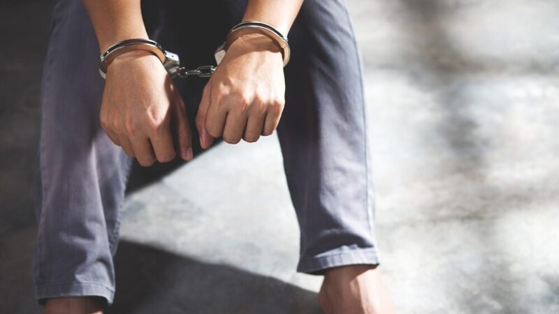 Zamaskowana grupa na S8: Policja interweniuje w Prosienicy