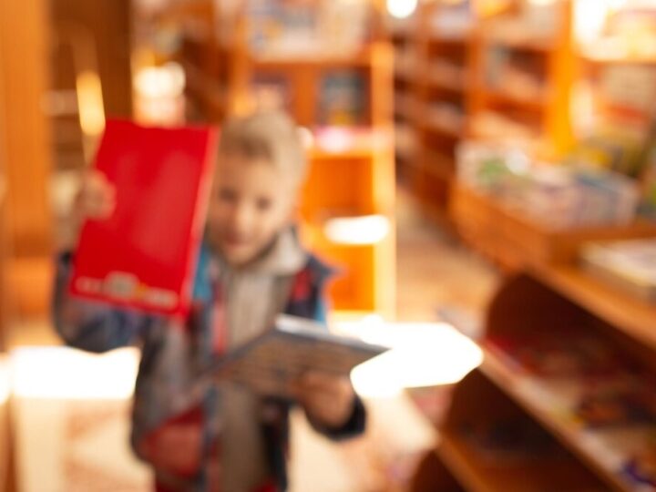 Ostrów Mazowiecka zyskuje nowoczesny sprzęt komputerowy dla szkół podstawowych