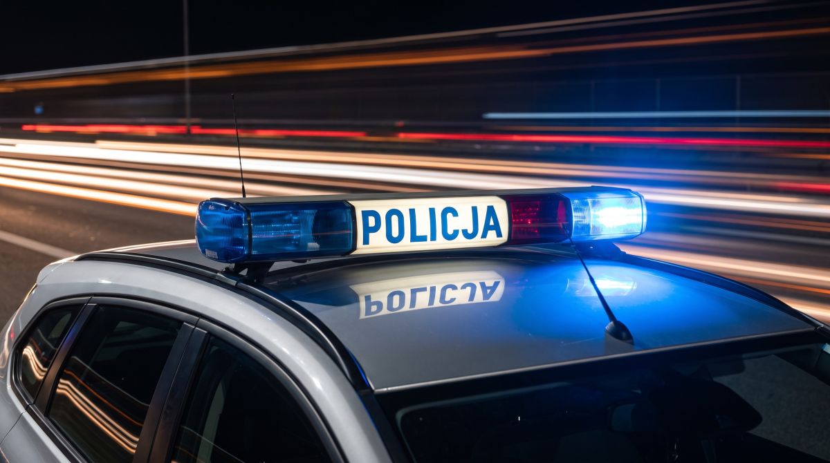 Policjanci z Ostrowi i Małkini zatrzymali poszukiwanych przestępców